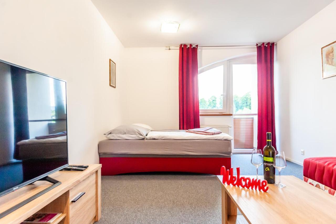 Apartmany Summit Bešeňová Eksteriør billede