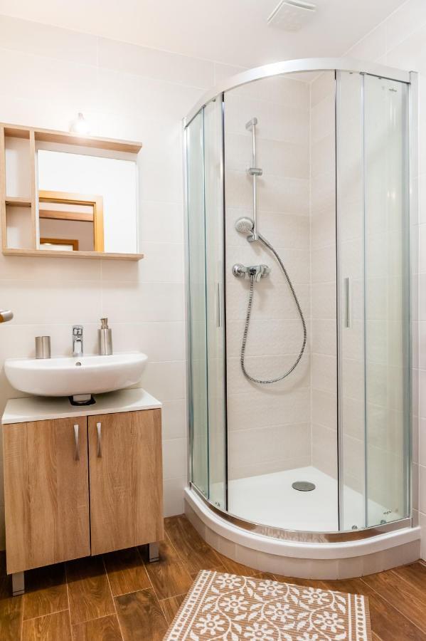 Apartmany Summit Bešeňová Eksteriør billede