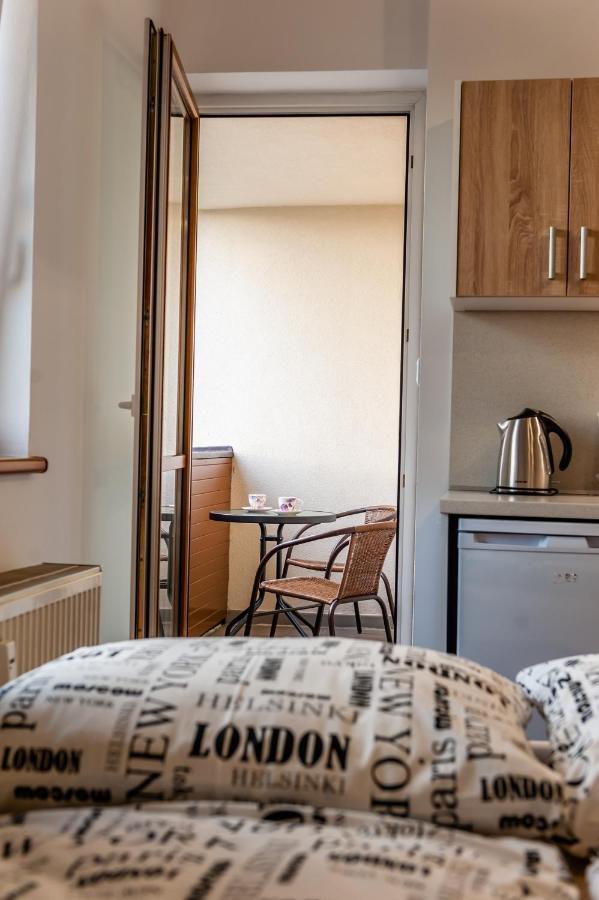 Apartmany Summit Bešeňová Eksteriør billede